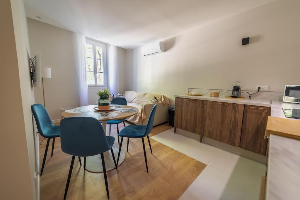 Le Palm Appartement élégant&Design En Bord Rivière Collobrières Exterior foto